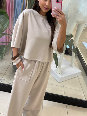 Spodnie oversize z kieszeniami - Beż