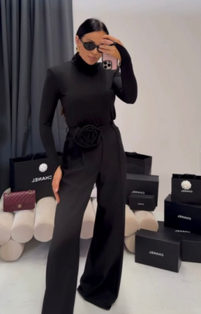 Spodnie La Milla z różą z szeroką nogawką czarne 