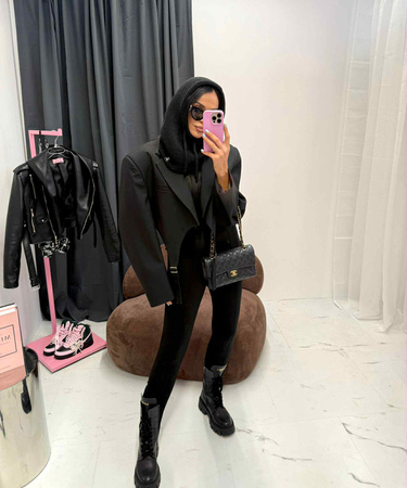 LA MILLA BALACLAVA KOMINOKAPTUR CZARNA