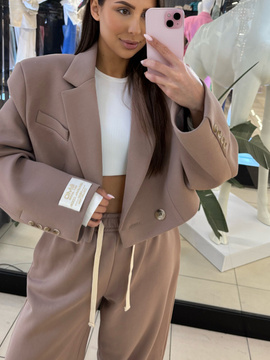 Komplet spodnie z krótką marynarką - Kawowy