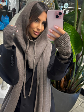 Wełniana balaclava - Cappuccino