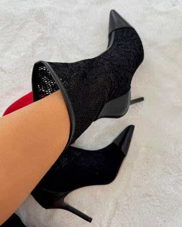 Kozaki koronkowe - La Milla