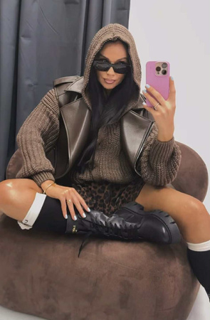 SWETER Z KAPTUREM LAMILLA CZEKOLADA