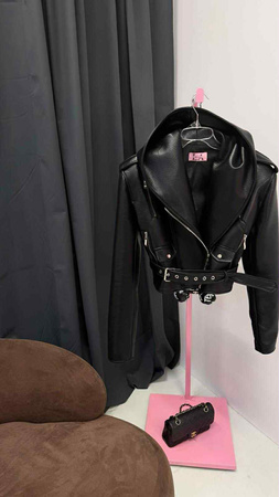 KURTKA RAMONESKA Z KAPTUREM LA MILLA PREMIUM CZARNA