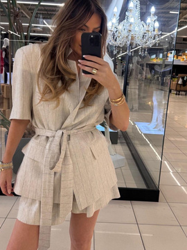 Długa marynarka z rękawem do łokcia - Beż