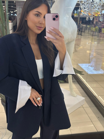 Damski komlet garniturowy ze spodniami i żakietem - Granat